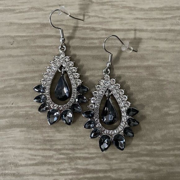 Marquis Shaped Rhinestone Crystal Statement Earrings Fish Hook Style Clear Gray - Picture 3 of 4